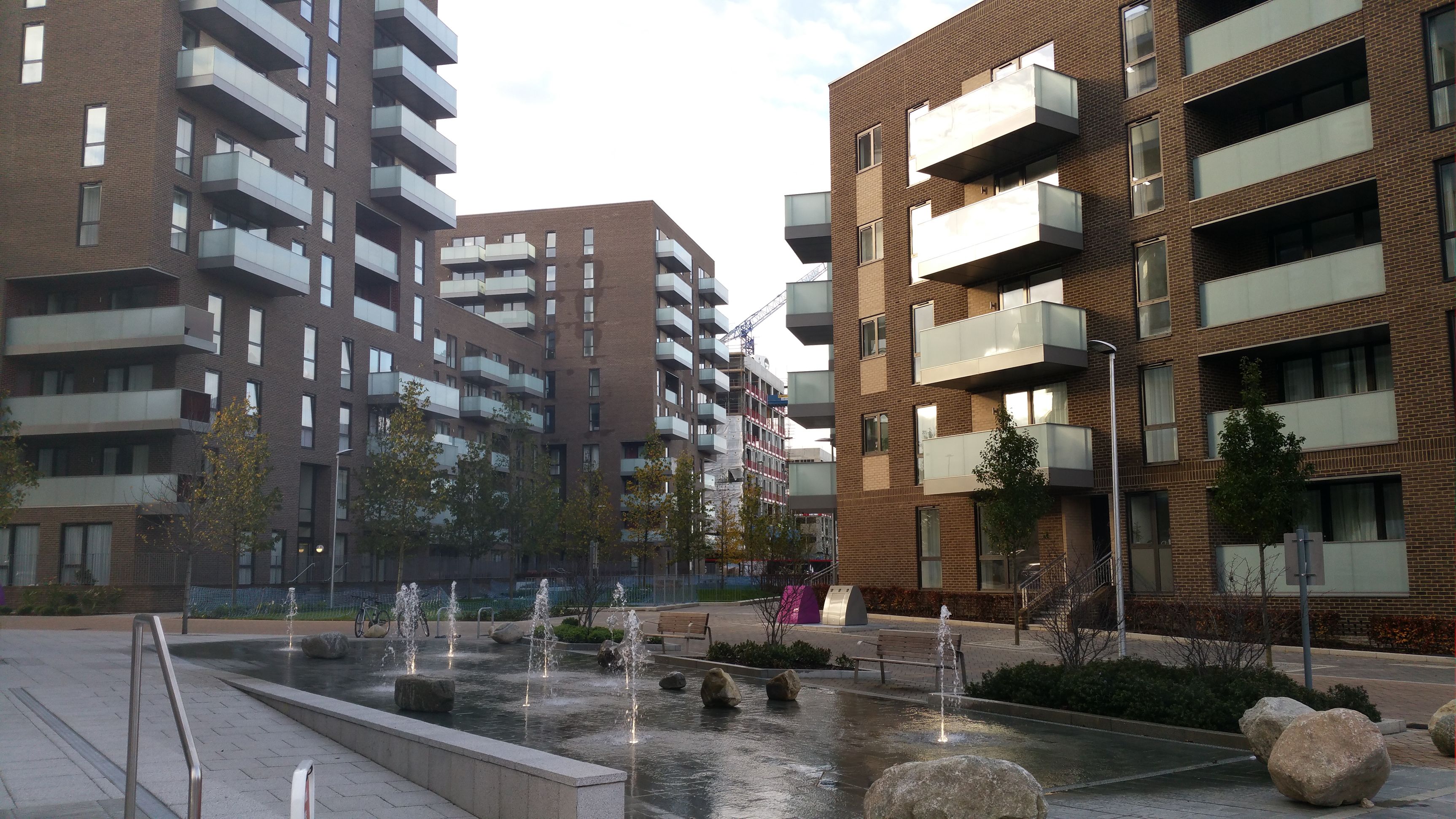 Aberfeldy Village, Tower Hamlets Willmott Dixon