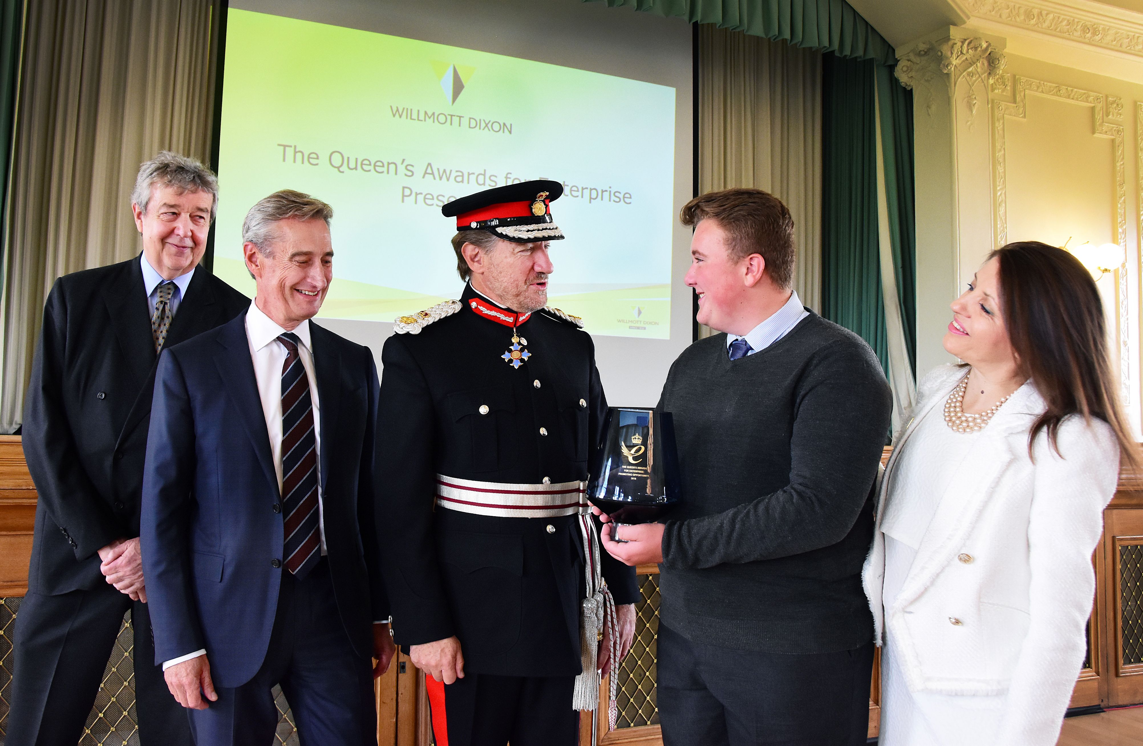 Queen's Award - Hitchin Harry mid.jpg