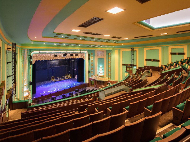 Theatres, the arts and entertainment