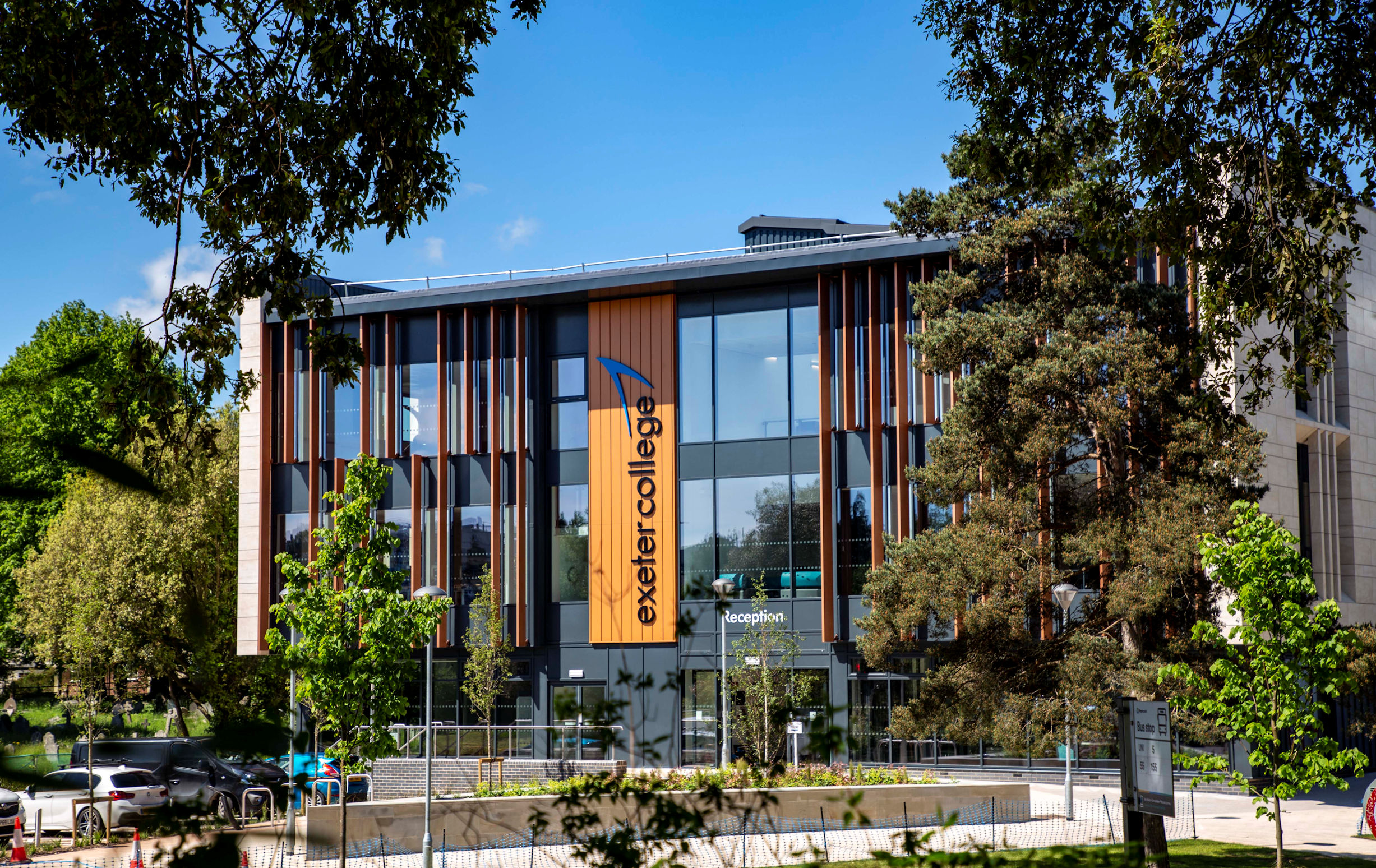 Digital and Data Centre, Exeter College Willmott Dixon