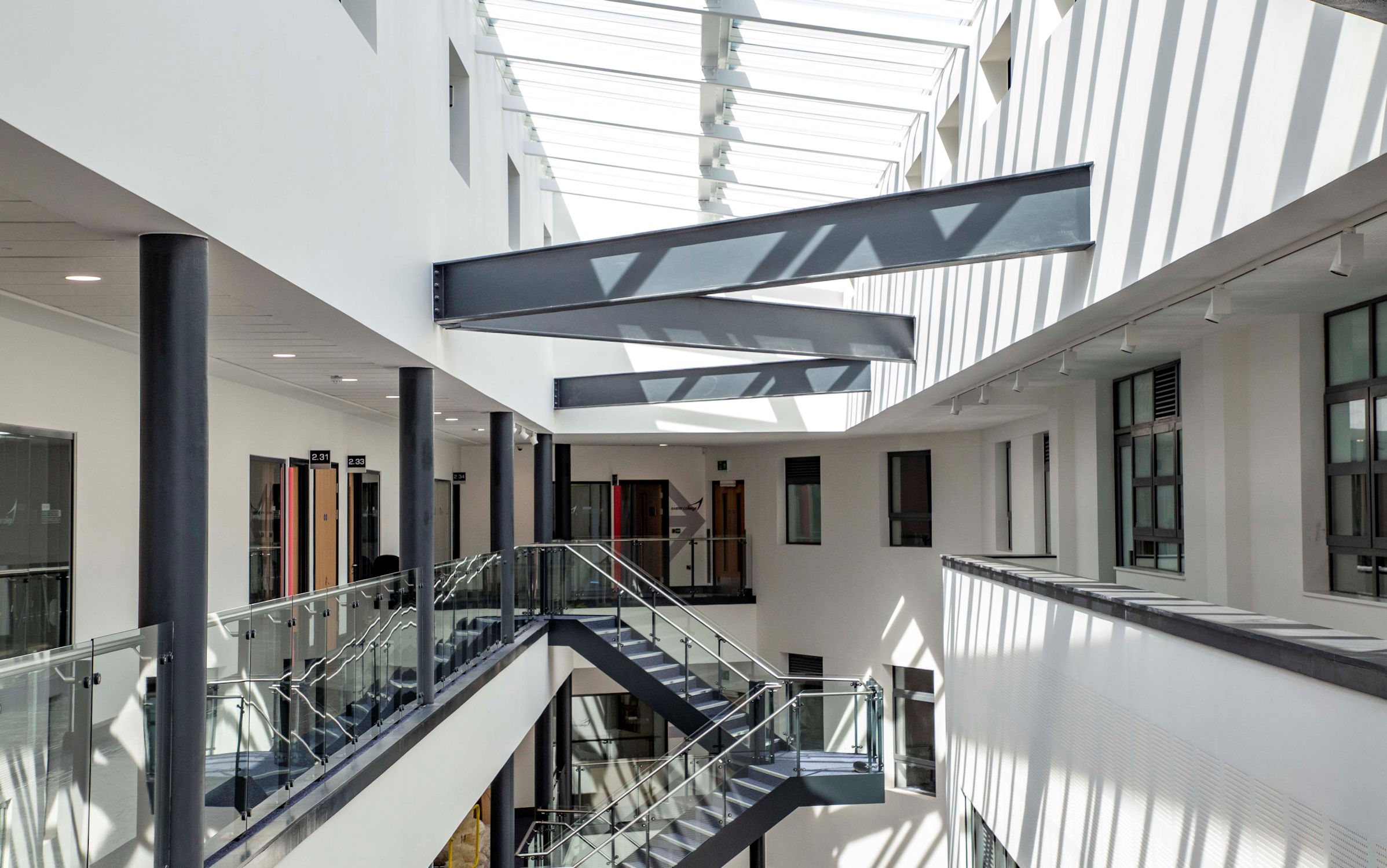 Exeter College main atrium 2 mid.jpg