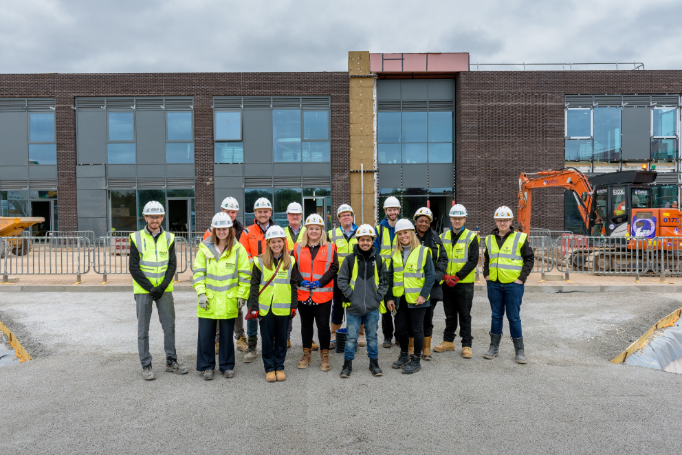 Willmott Dixon collaborates to mentor students Willmott Dixon