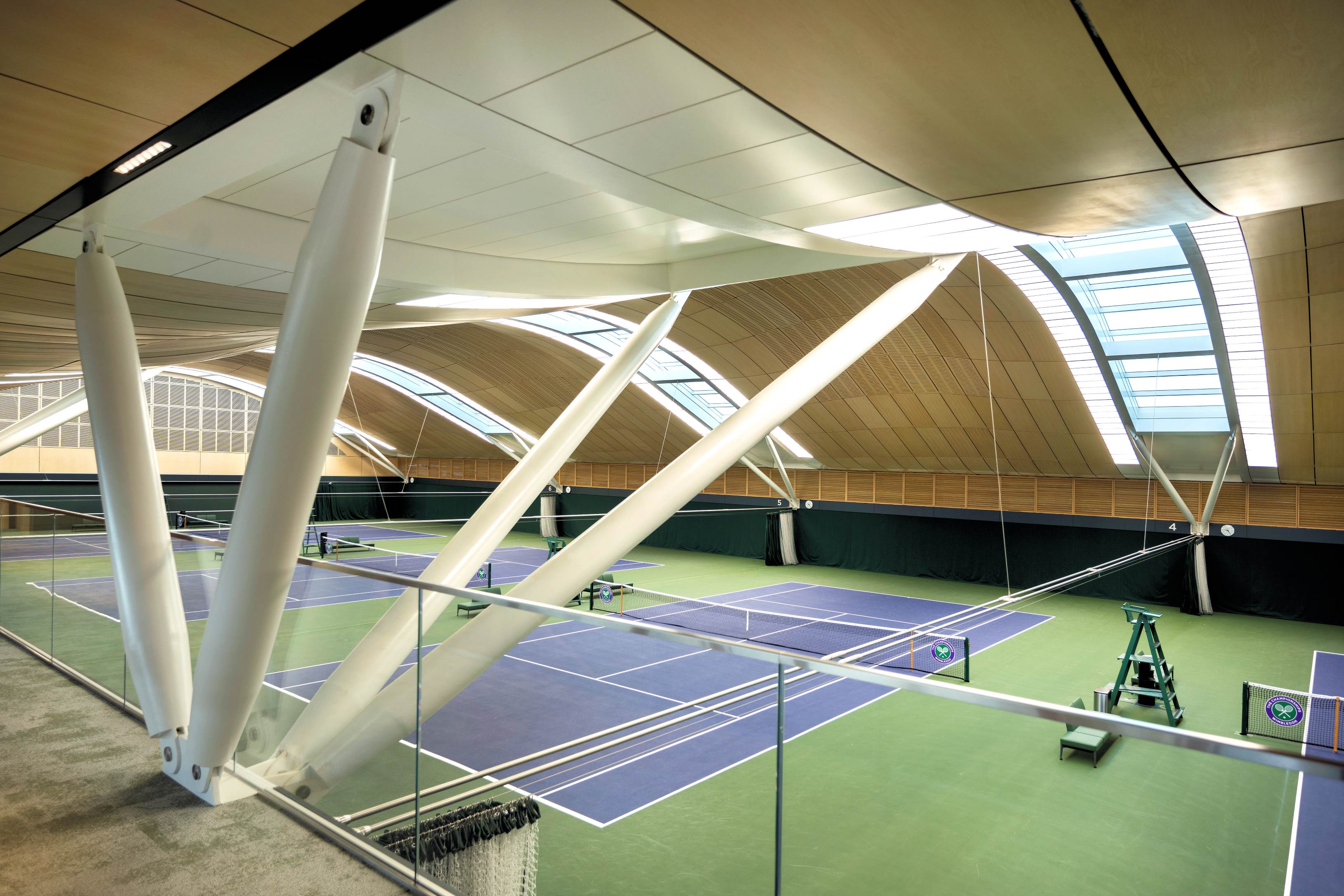 Wimbledon Members courts inside 3.jpg