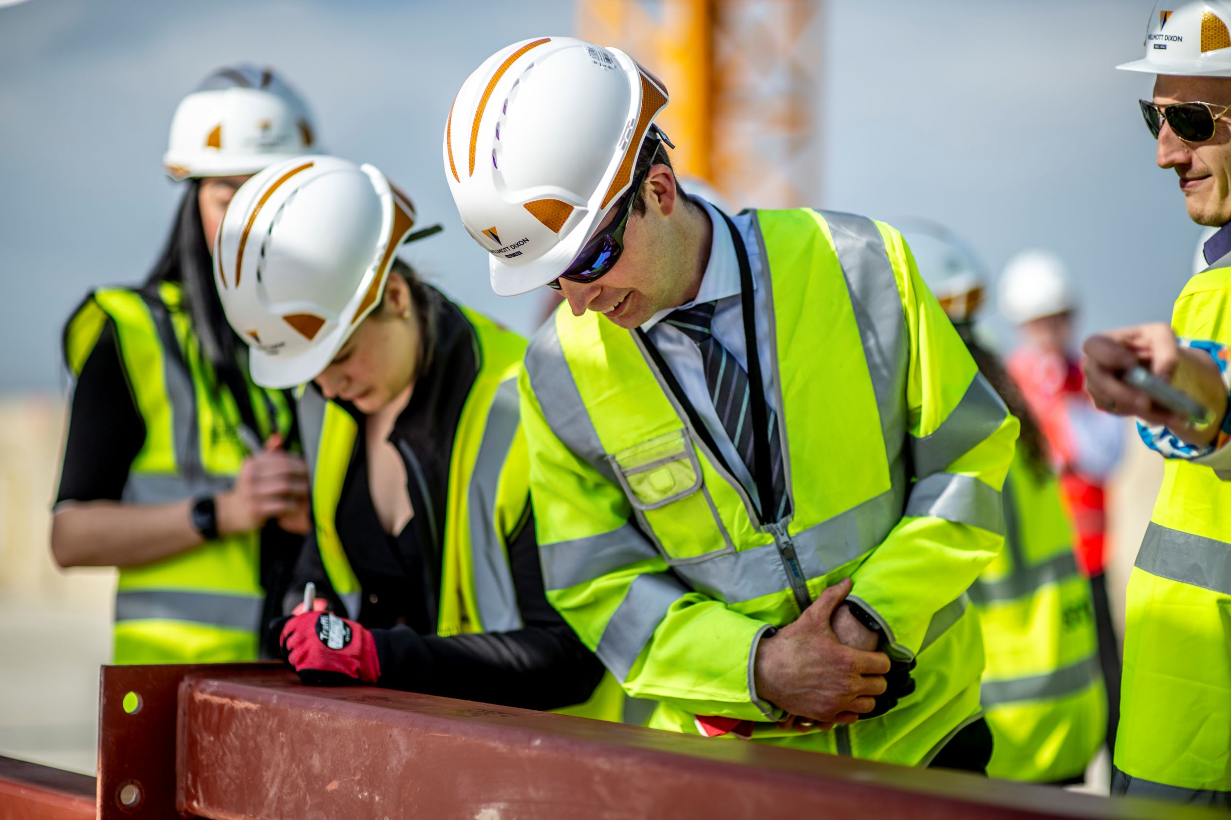 Thames Valley Topping out mid res 4.jpg